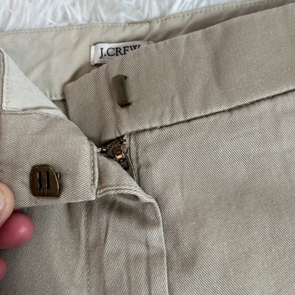 J.Crew Factory Tan Cargo Style Shorts NWT - Picture 4 of 8
